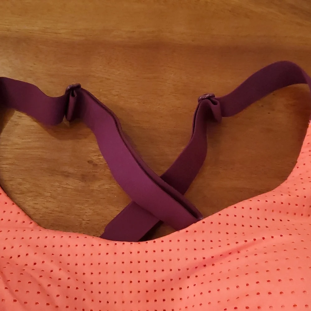 Sports bra - Picture 3 of 5